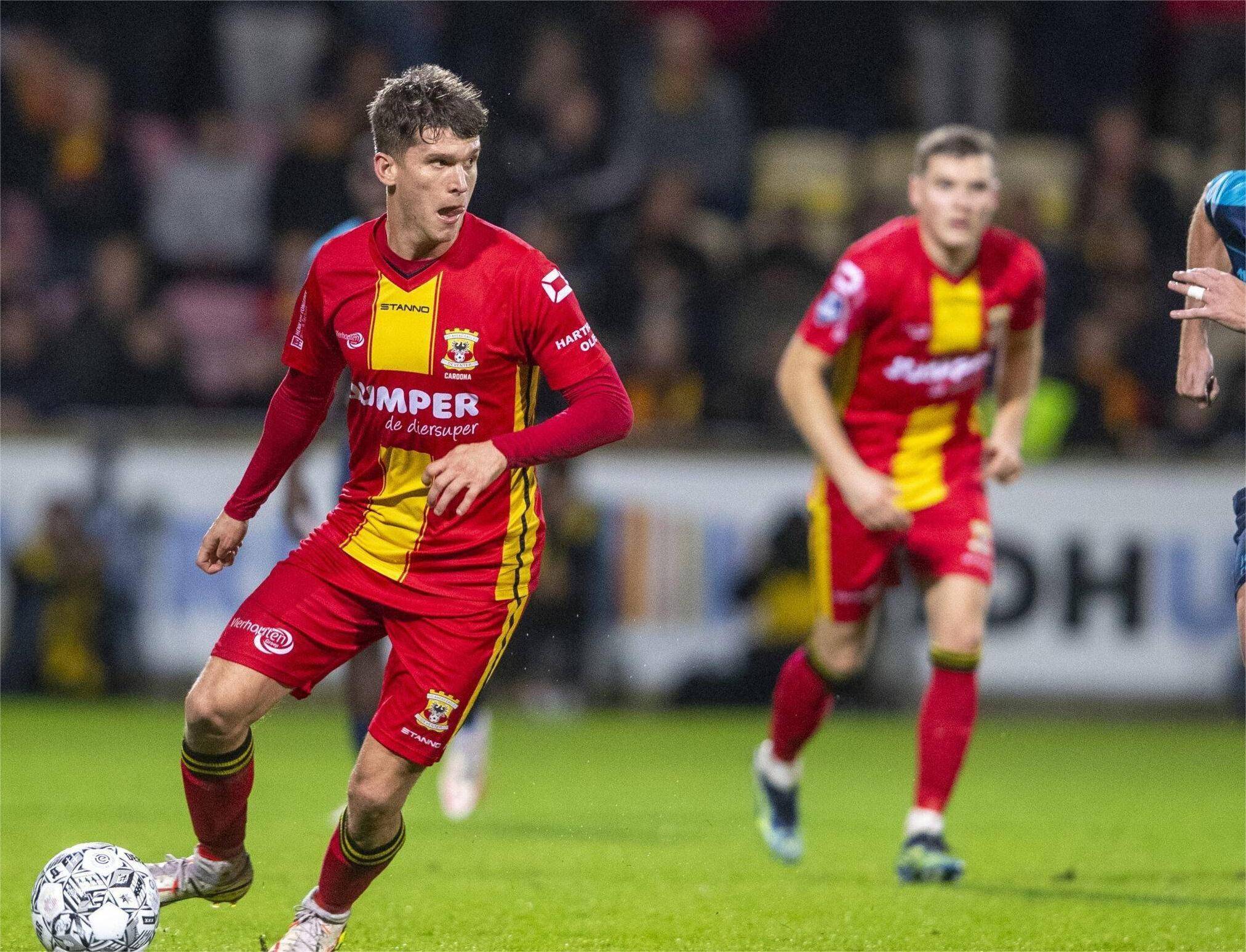 更衣室时 更衣室时