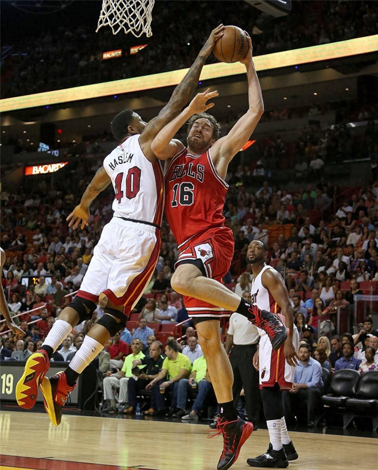 一个交代 一个交代