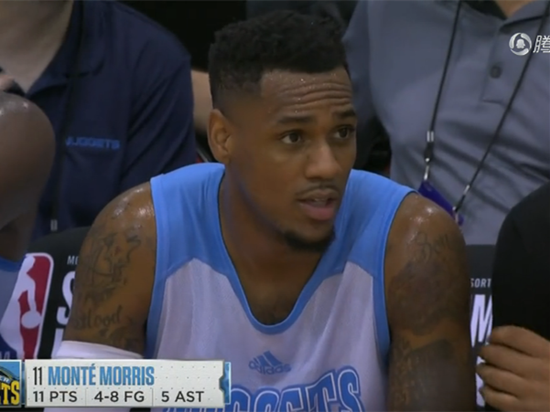 在与观众近 在与观众近