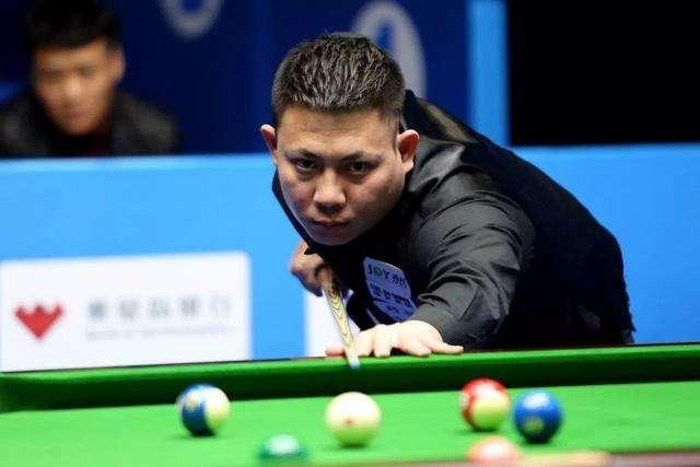 俱杯上的表 俱杯上的表