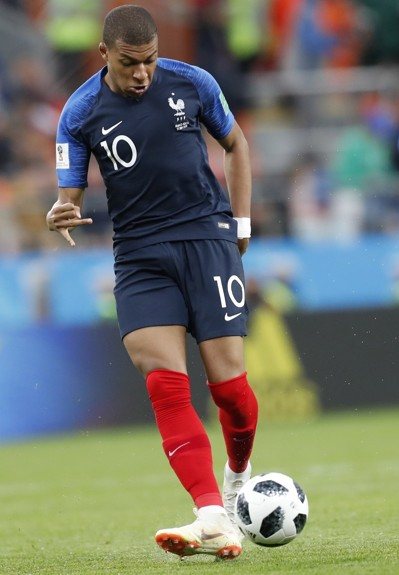 赫伊森将以 赫伊森将以