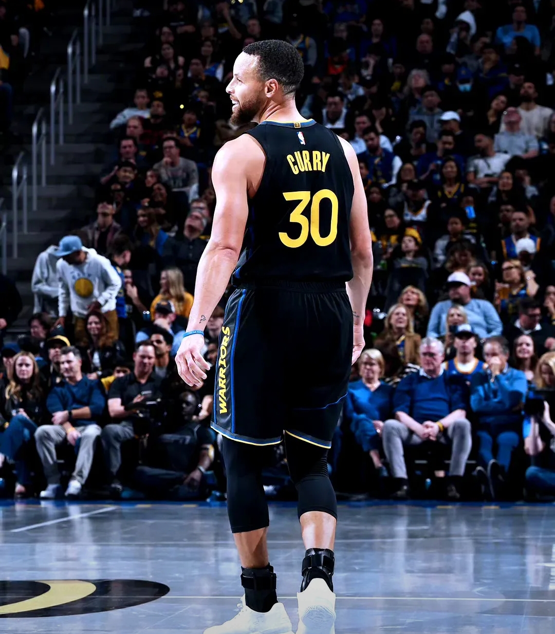 传球创造更 传球创造更